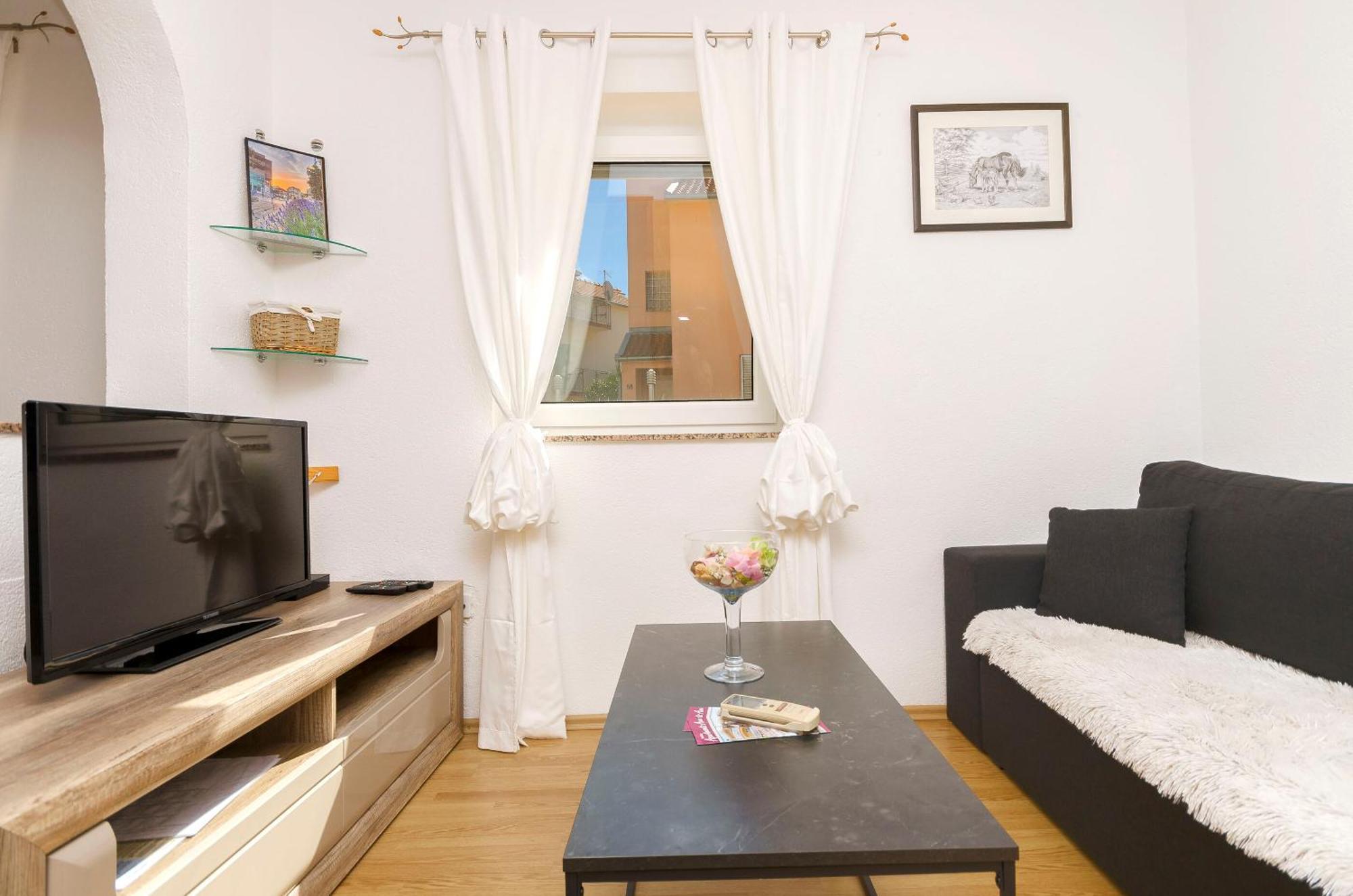 Apartment Ani โวดีเซ ภายนอก รูปภาพ