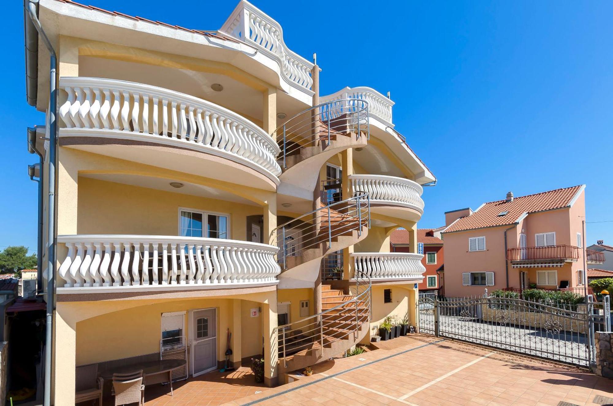 Apartment Ani โวดีเซ ภายนอก รูปภาพ