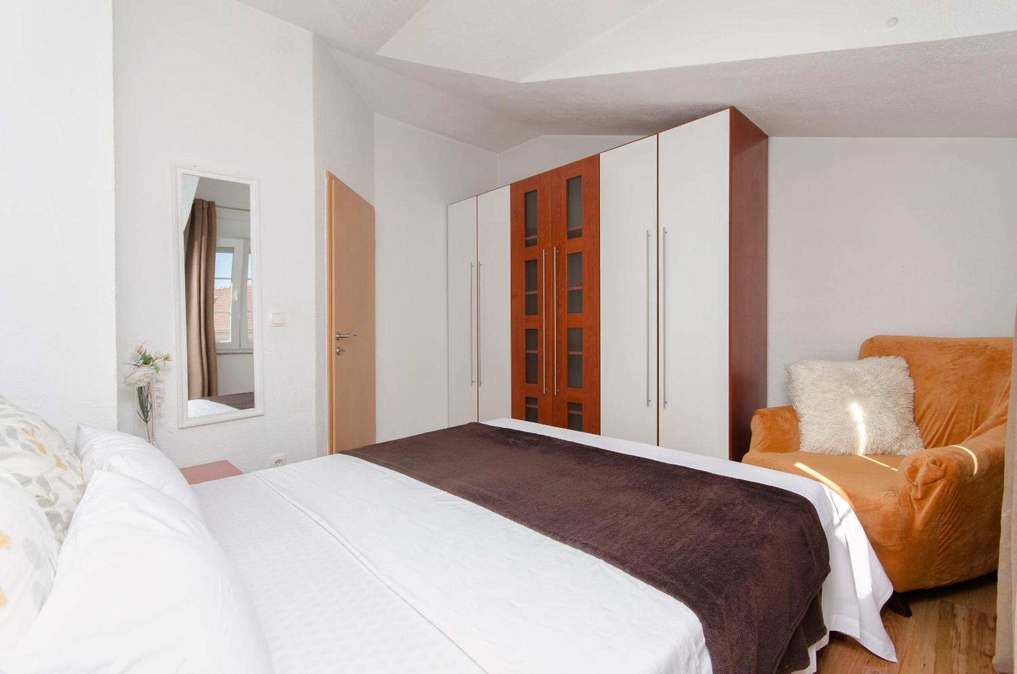 Apartment Ani โวดีเซ ภายนอก รูปภาพ
